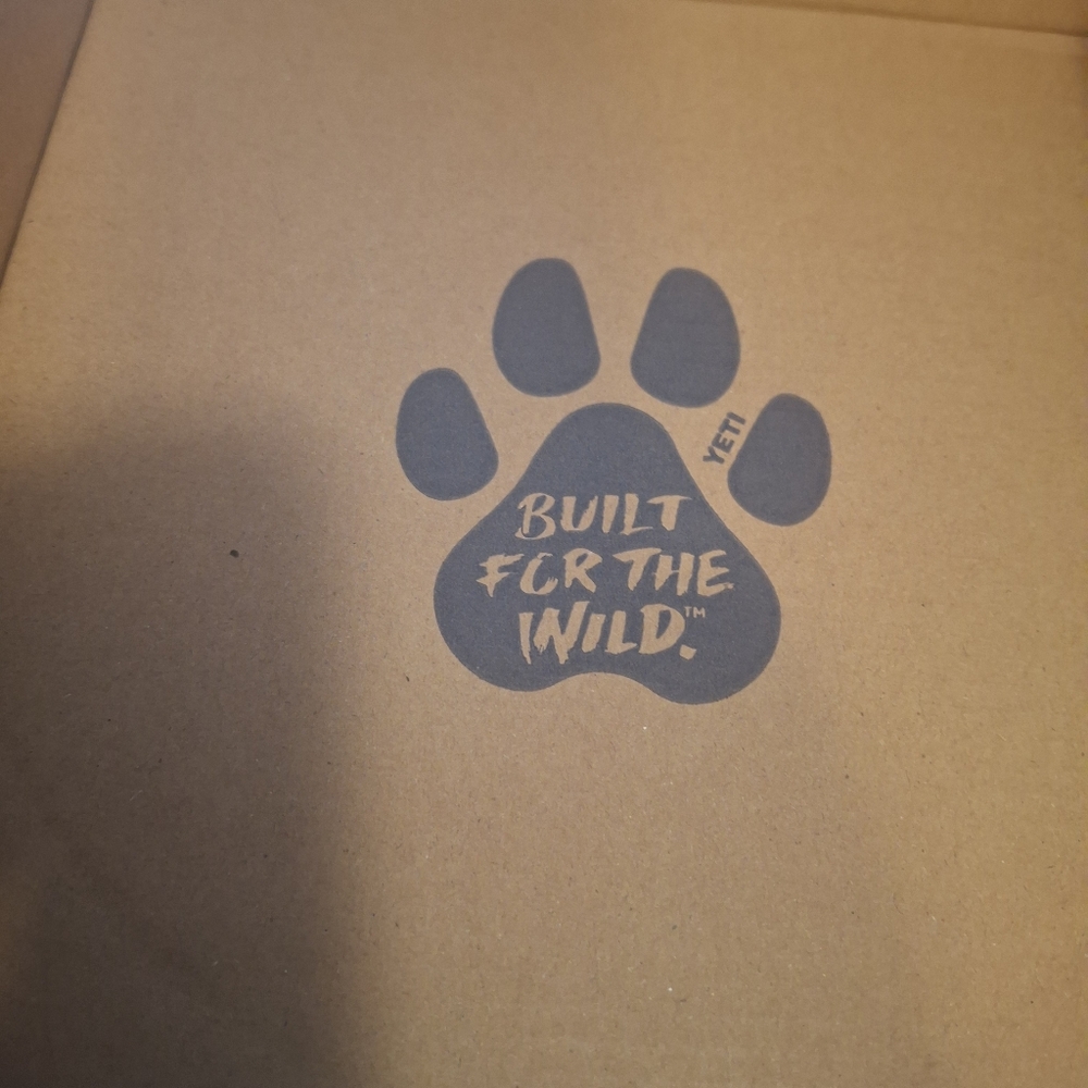 Uline Yeti Dog Bowl - Picture 4 of 8